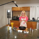 Aaliyah Love in 'Cook Cock Show! S01E01 “Spermghetti with shrooms”'