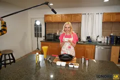 Aaliyah Love - Cook Cock Show! S01E01 “Spermghetti with shrooms” | Picture (10)